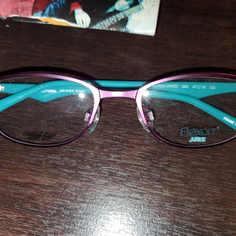 Flexon eyeglass frame for 👧